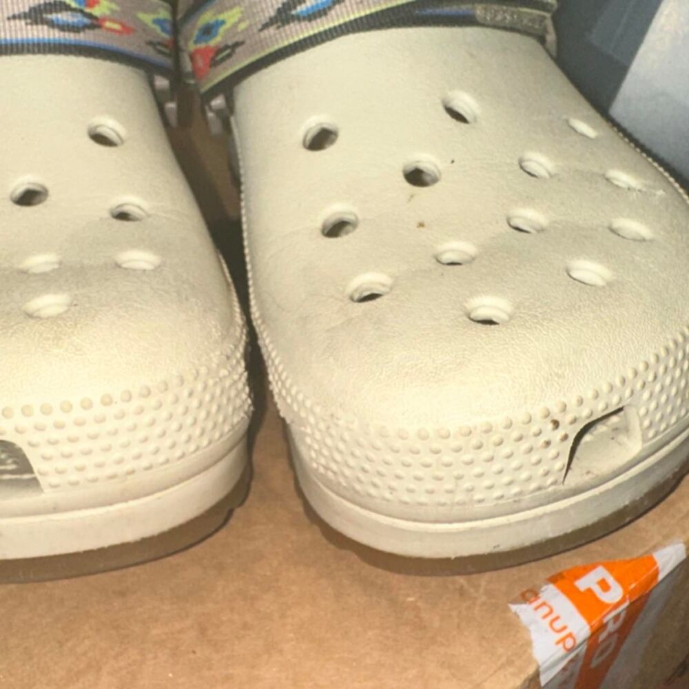 Crocs Women's multi Clogs - Picture 5 of 8